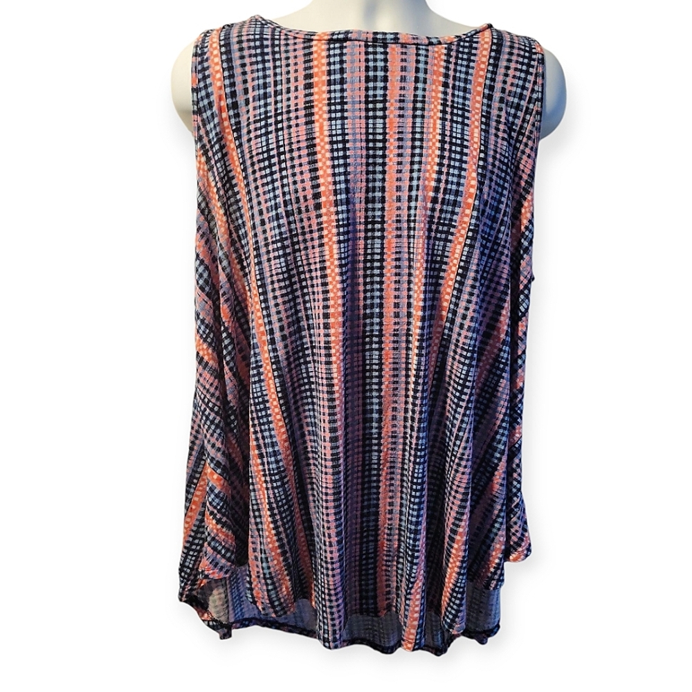 🌸Lane Bryant Swing Plus Size Top - Picture 2 of 9